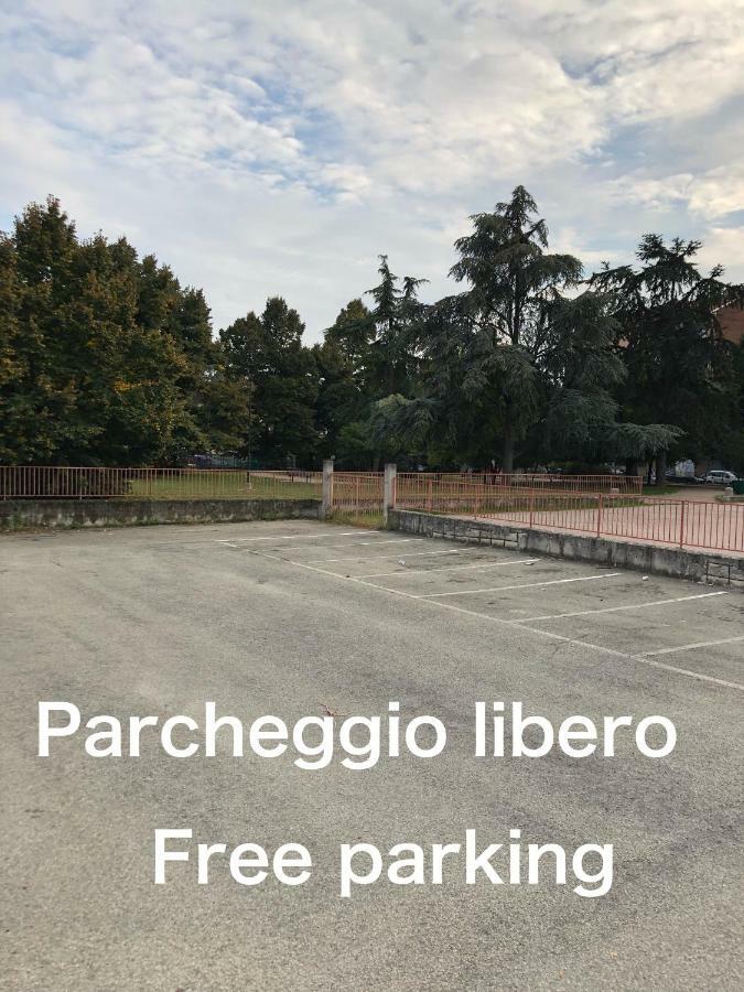La Porta Nel Giardino Apartment Asti Luaran gambar
